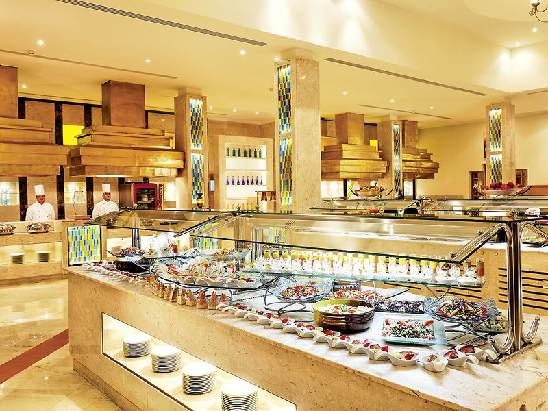 Mövenpick Resort & Spa El Gouna 10