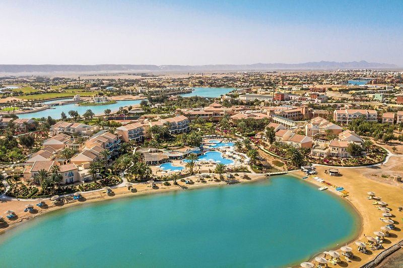 Mövenpick Resort & Spa El Gouna 1