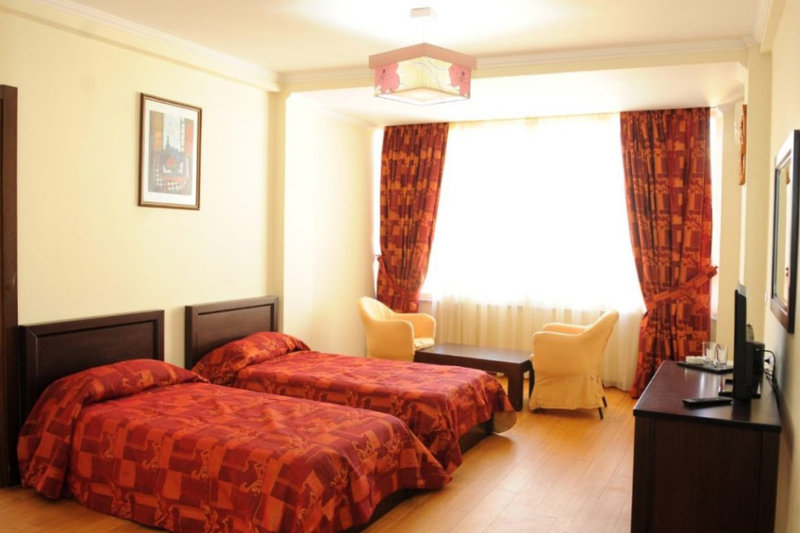 Leonardo Hotel - Durres 4