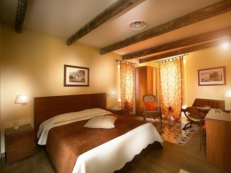 San Andrea degli Armeni 7