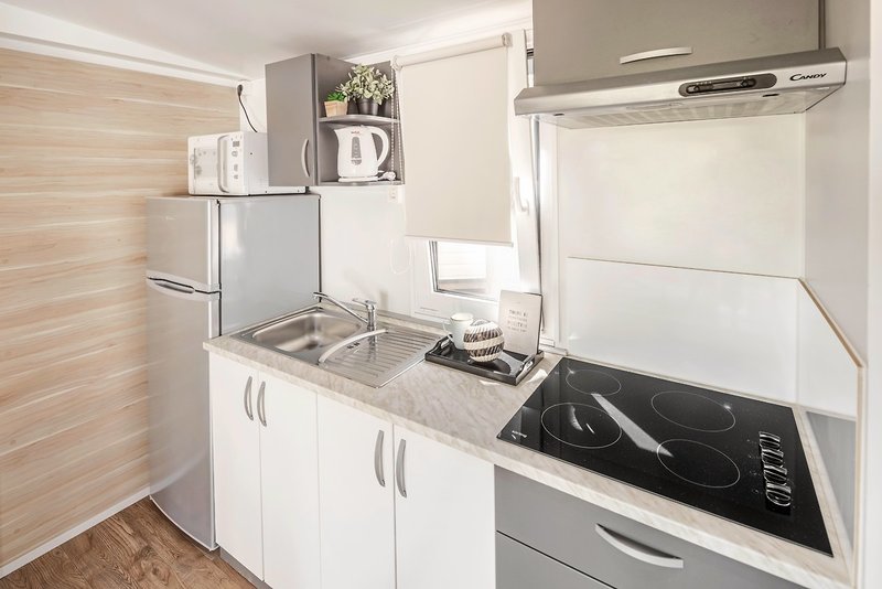 Waterman Beach Village 20 - Room Example