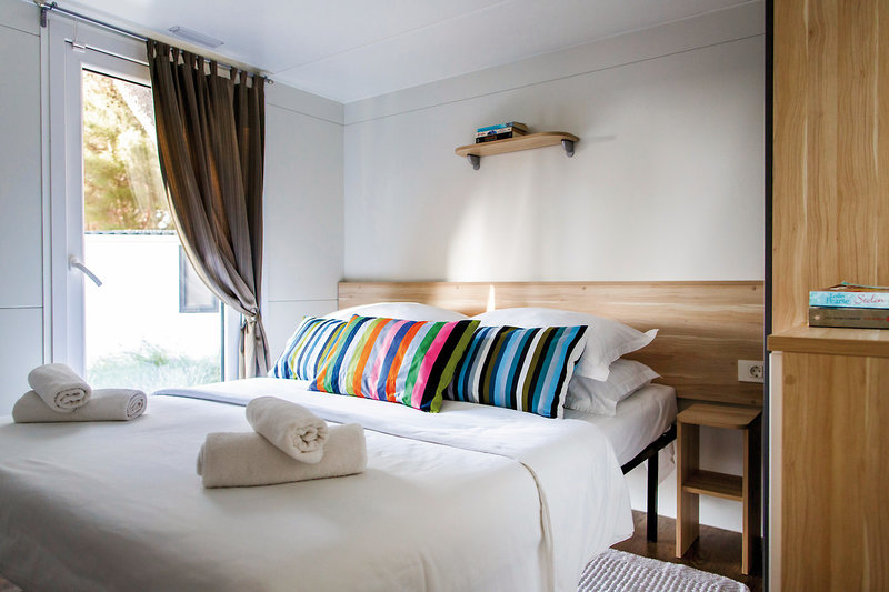 Waterman Beach Village 21 - Room Example
