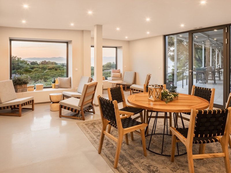 Waterman Beach Village 10