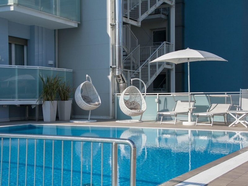 Hotel Albatros 4