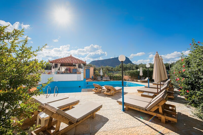 Kleanthi Studios & Apartments 4