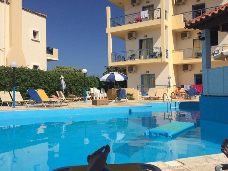 Kleanthi Apartments 5