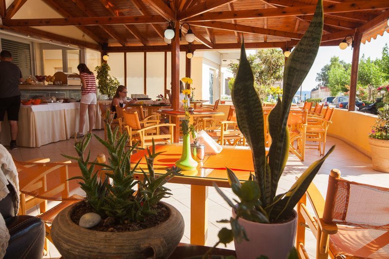 Dimitra Hotel & Apartments 9