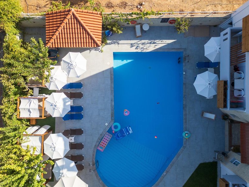 Dimitra Hotel & Apartments 6