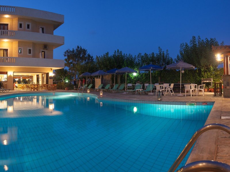 Dimitra Hotel & Apartments 11