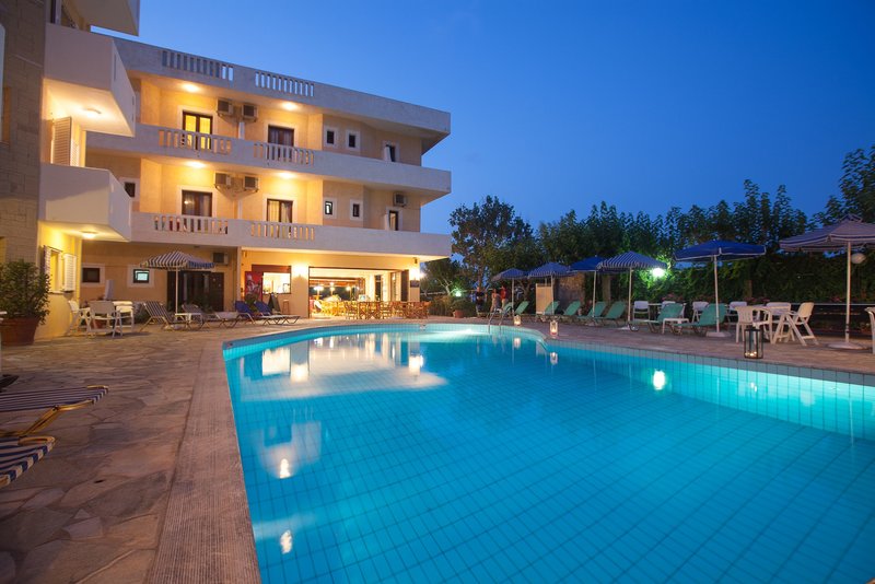 Dimitra Hotel & Apartments 4