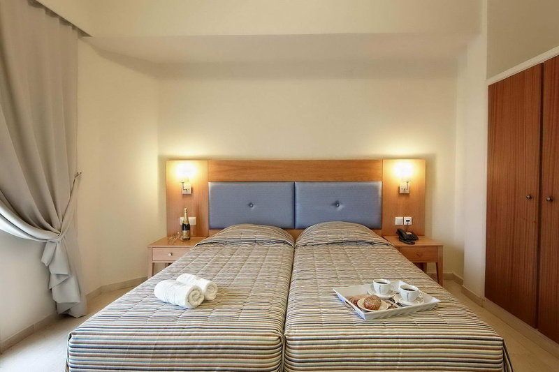 Dimitra Hotel & Apartments 8