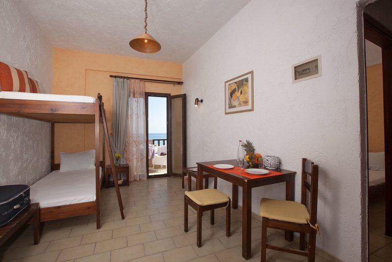 Dimitra Hotel & Apartments 12