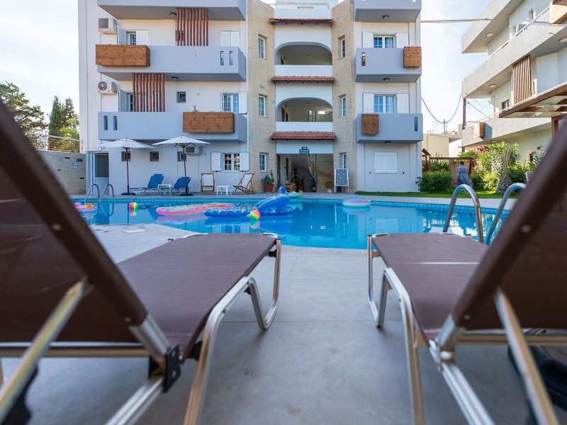 Dimitra Hotel & Apartments 10