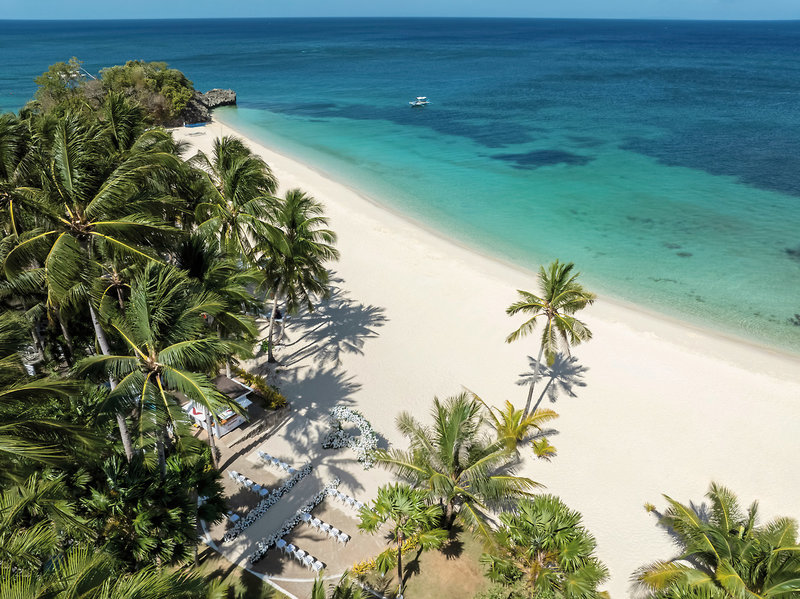 Mövenpick Resort and Spa Boracay 2