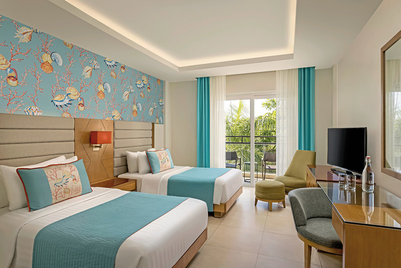 Mövenpick Resort and Spa Boracay 6