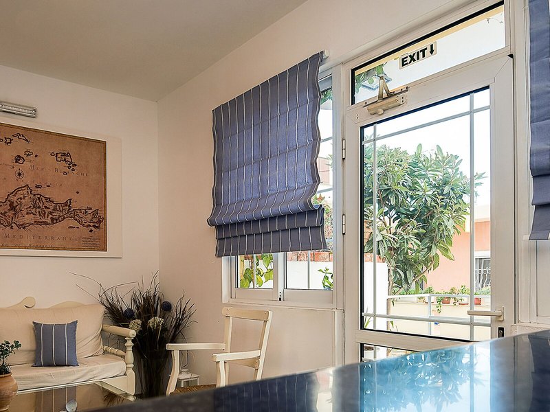 Diamond Apartments & Suites 15