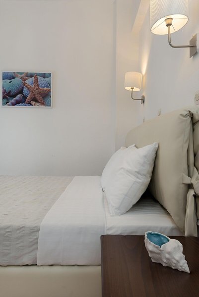 Diamond Apartments & Suites 28