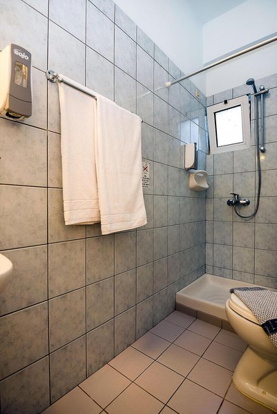 Diamond Apartments & Suites 36