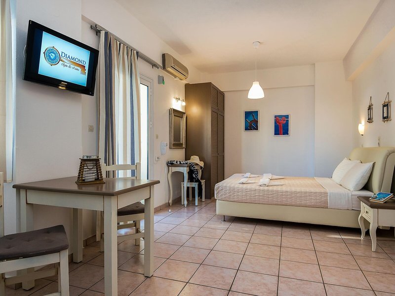 Diamond Apartments & Suites 39