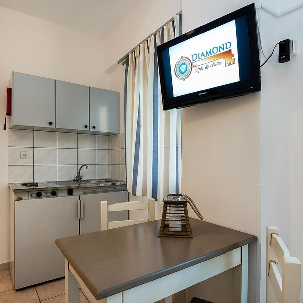 Diamond Apartments & Suites 40