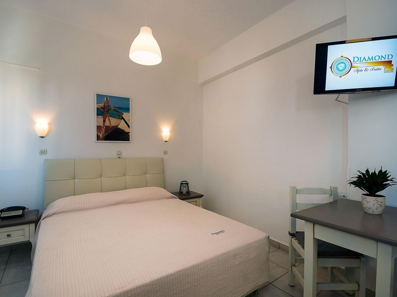 Diamond Apartments & Suites 42