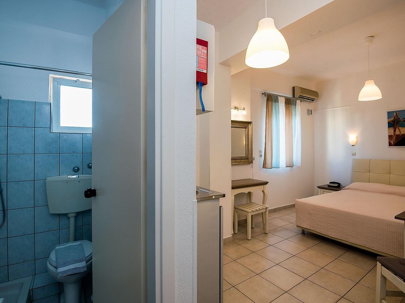 Diamond Apartments & Suites 45