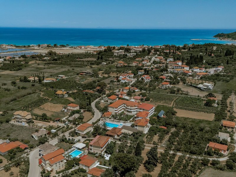 Oscar Villa & Studios 5