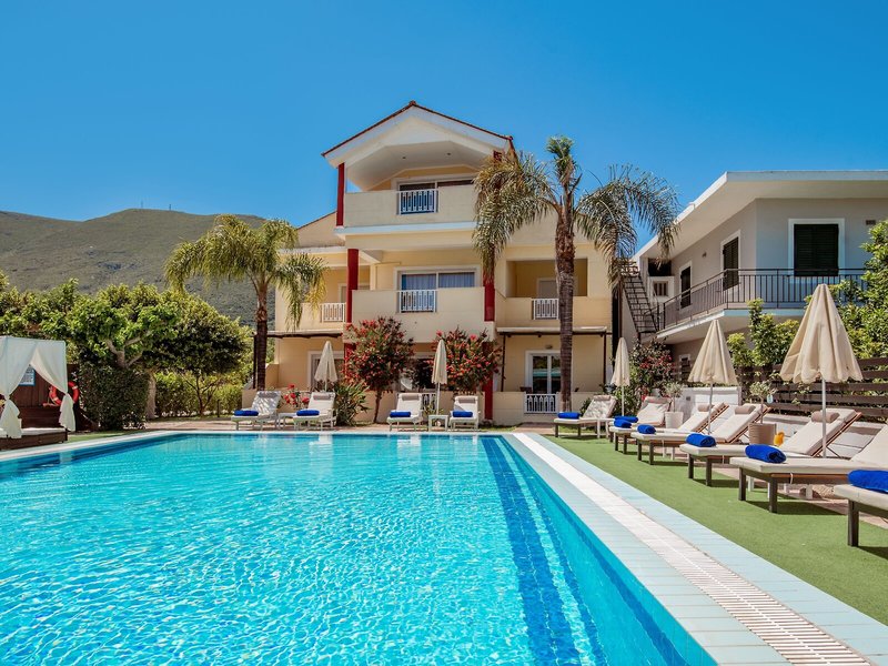 Oscar Villa & Studios 7