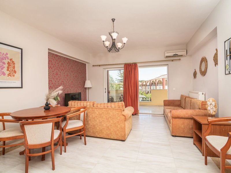 Oscar Villa & Studios 22