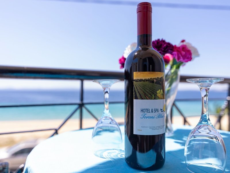 Toroni Blue Sea 5