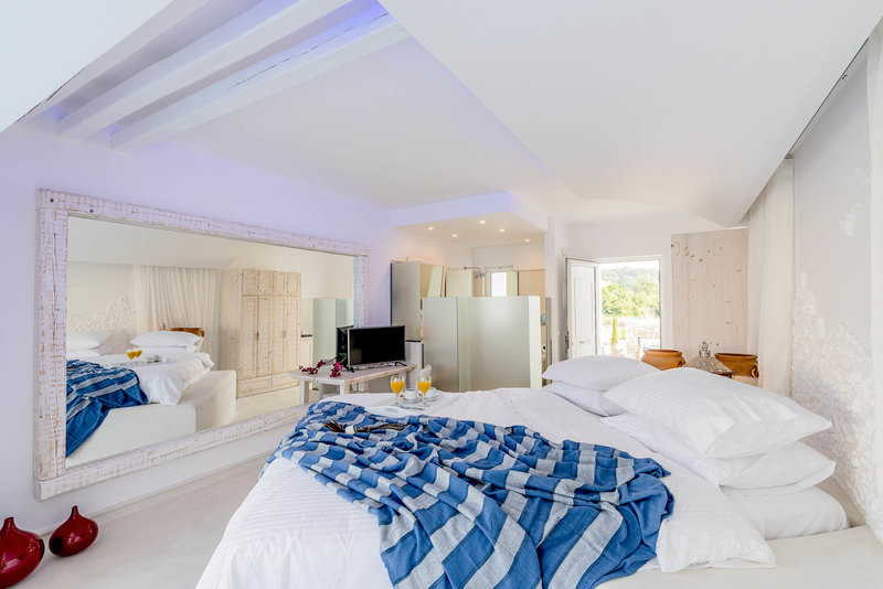 Kouros Home 22