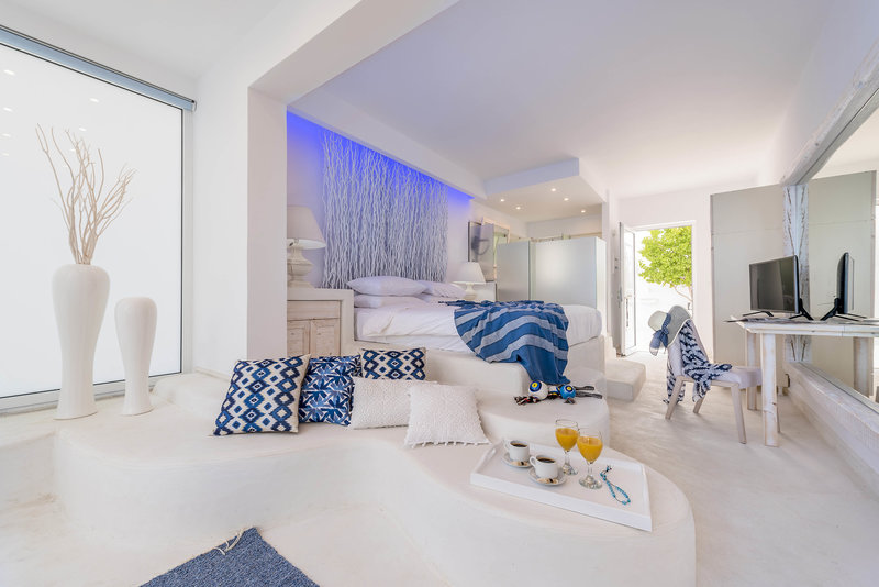 Kouros Home 26