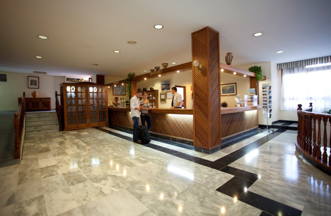 Apartamentos Be Smart Florida Plaza 7