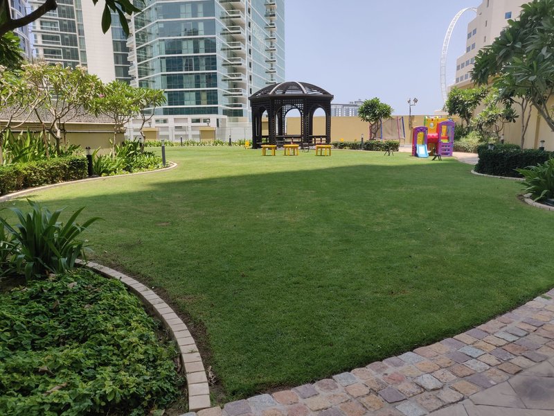Hawthorn Hotel & Suites by Wyndham JBR 15