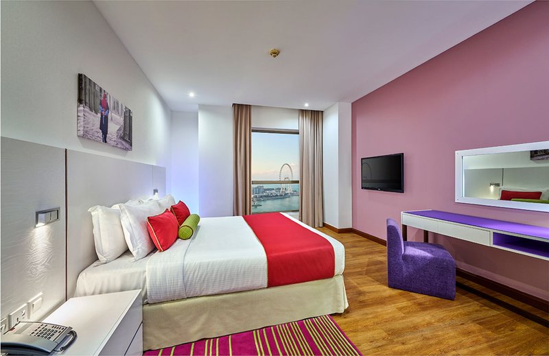 Hawthorn Hotel & Suites by Wyndham JBR 17