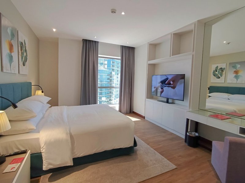 Hawthorn Hotel & Suites by Wyndham JBR 2 - Room Example