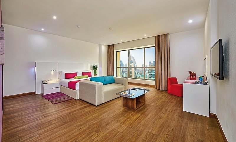Hawthorn Hotel & Suites by Wyndham JBR 3 - Room Example