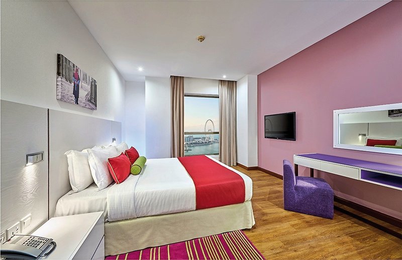 Hawthorn Hotel & Suites by Wyndham JBR 4 - Room Example