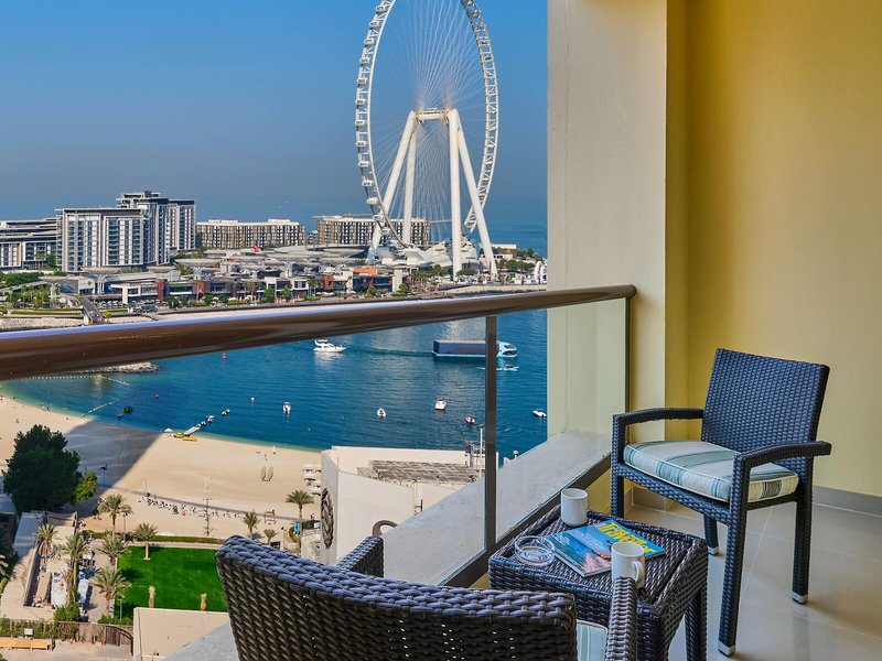Hawthorn Hotel & Suites by Wyndham JBR 7