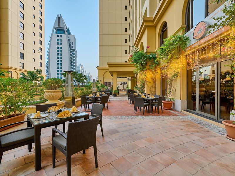 Hawthorn Hotel & Suites by Wyndham JBR 24