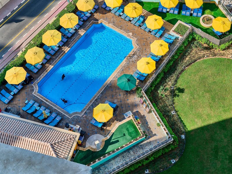 Hawthorn Hotel & Suites by Wyndham JBR 12