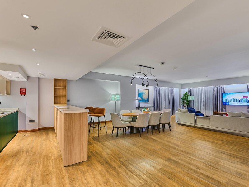 Hawthorn Hotel & Suites by Wyndham JBR 27