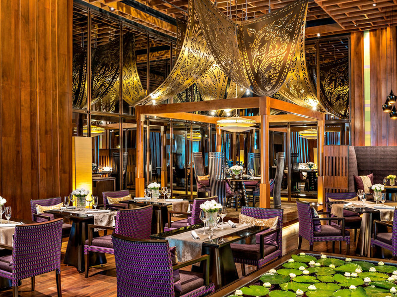 Siam Kempinski Hotel Bangkok & Residences 9