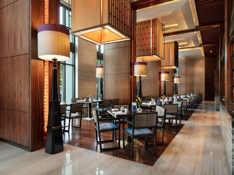 Siam Kempinski Hotel Bangkok & Residences 11