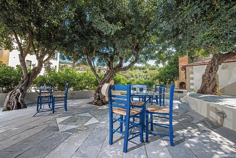 Mitos Apartments 4 - Terrace