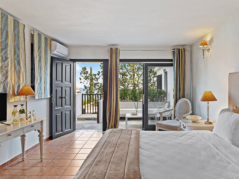 Santikos Aegean Suites Hotel 9