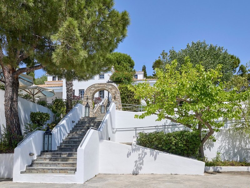 Santikos Aegean Suites Hotel 4