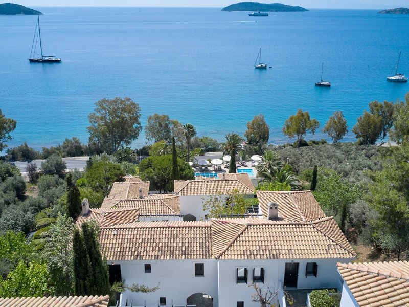 Santikos Aegean Suites Hotel 10