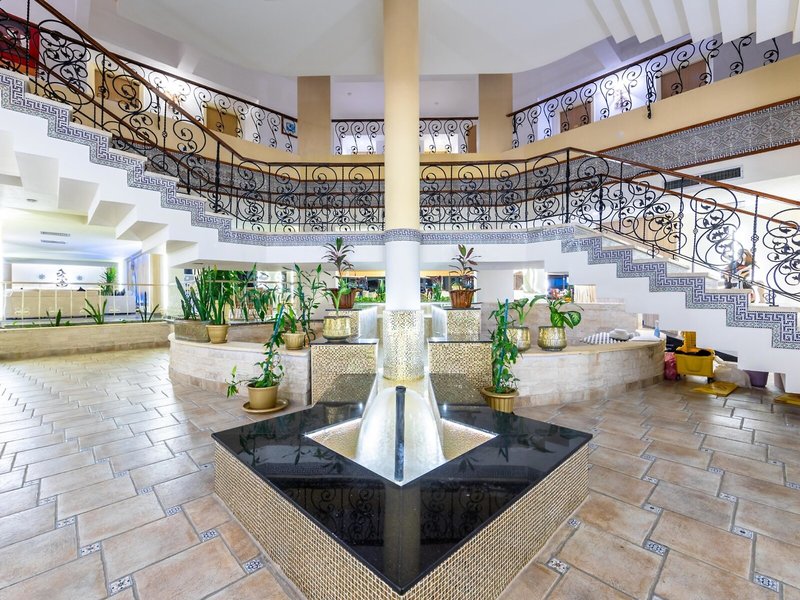 Flamenco Beach & Flamenco Resort 17