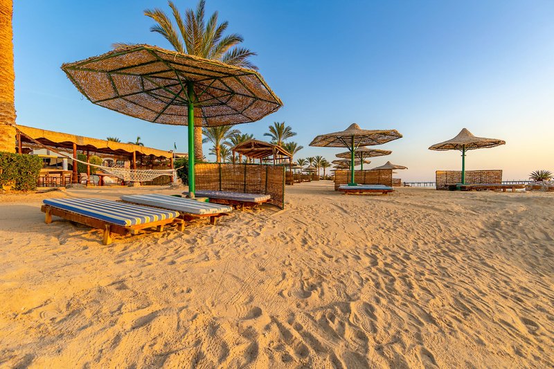 Flamenco Beach & Flamenco Resort 2